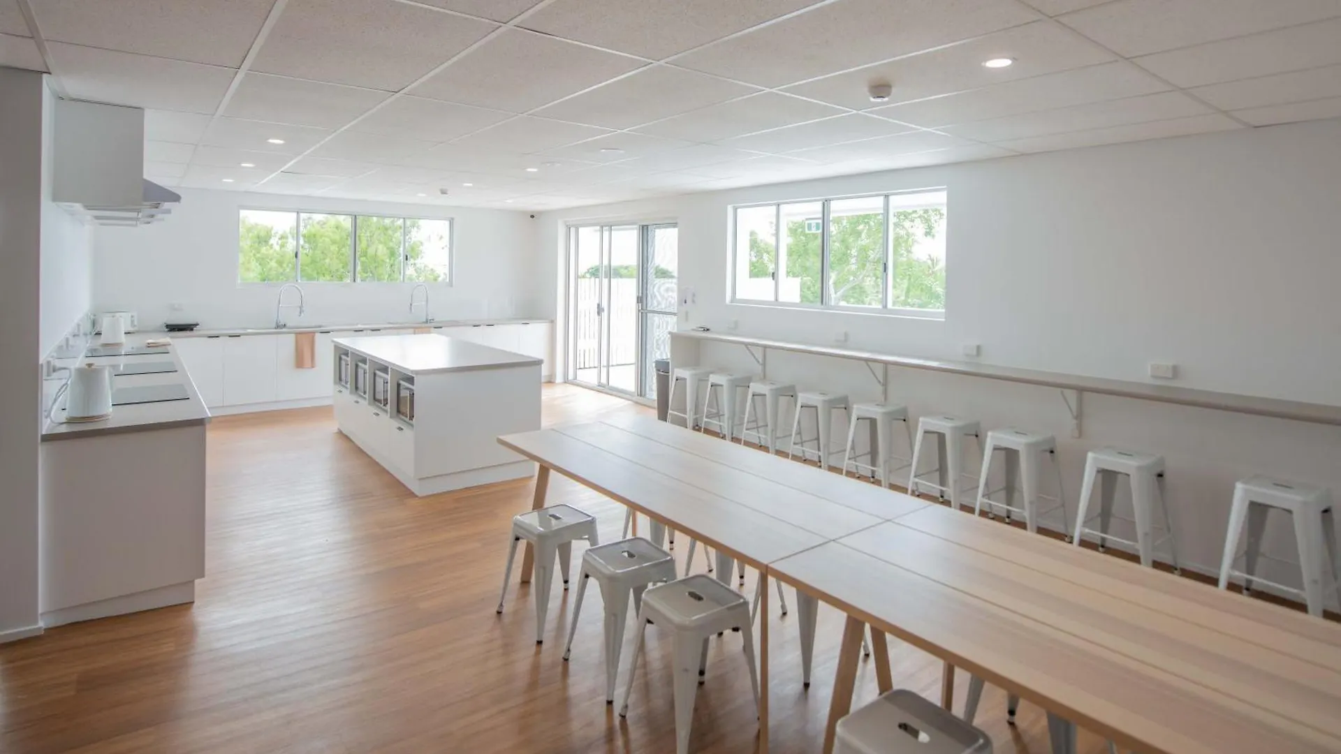 Hostel Bounce Airlie Beach